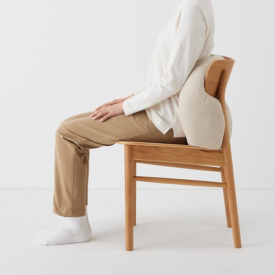 無印良品 「人をダメにするクッション」 ベージュ 体にフィットするソファ特集（本体・カバー）｜無印良品